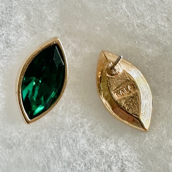 Vintage Swarovski Large Green Marquis Earrings - Picture 2 of 4